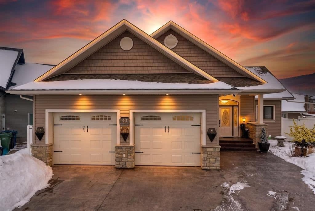 Recently sold home in Oriole Park West