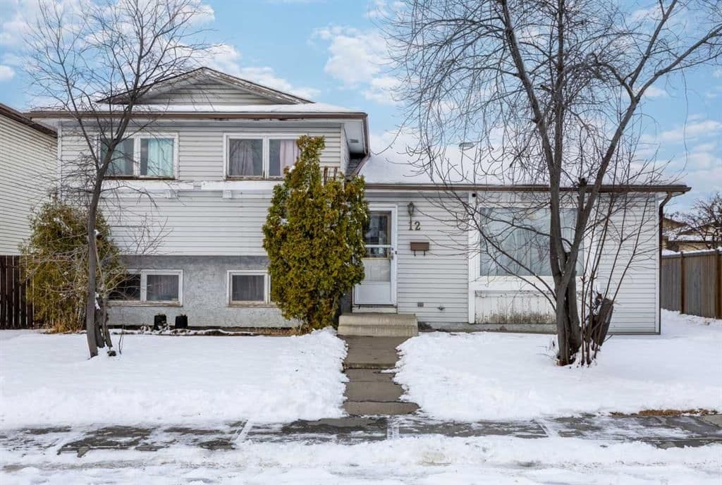 Recently sold home in Whitehorn