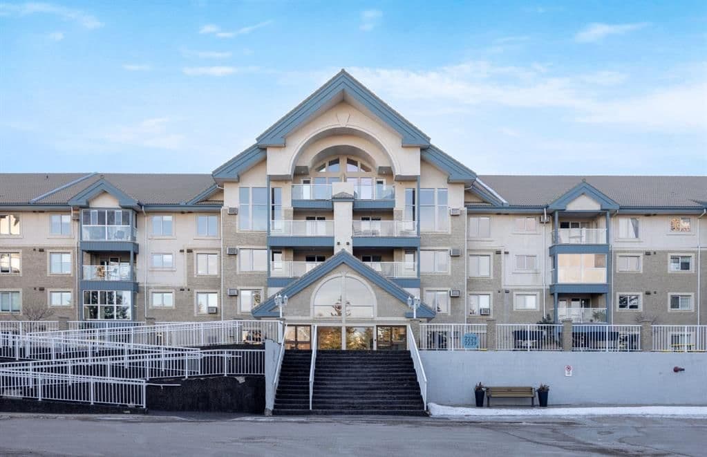 Recently sold home in Signal Hill