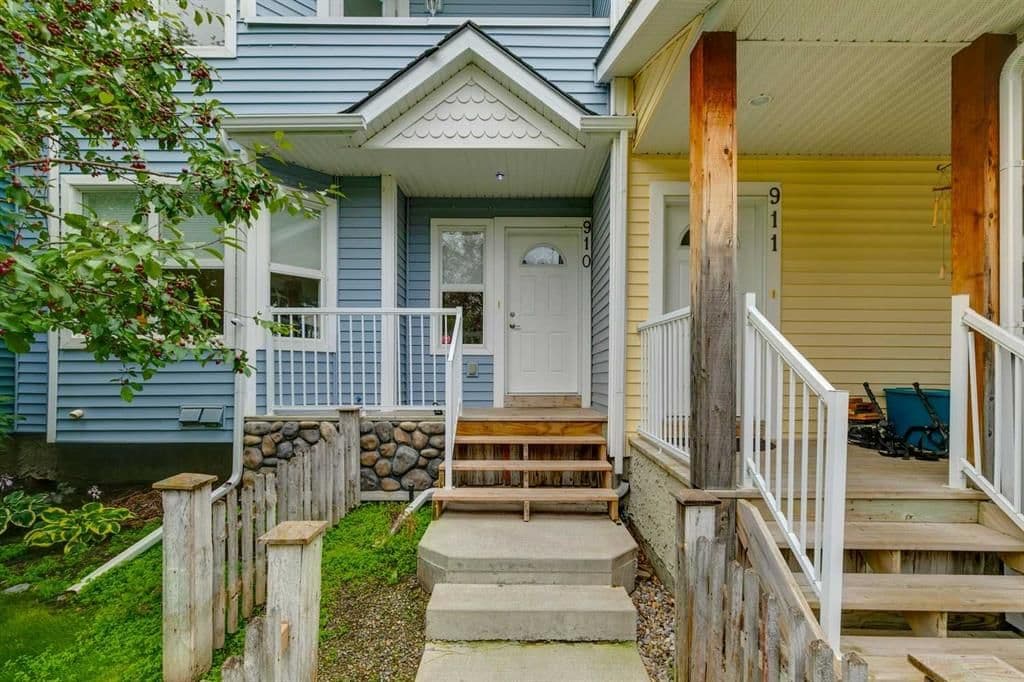 Recently sold home in Highwood Village