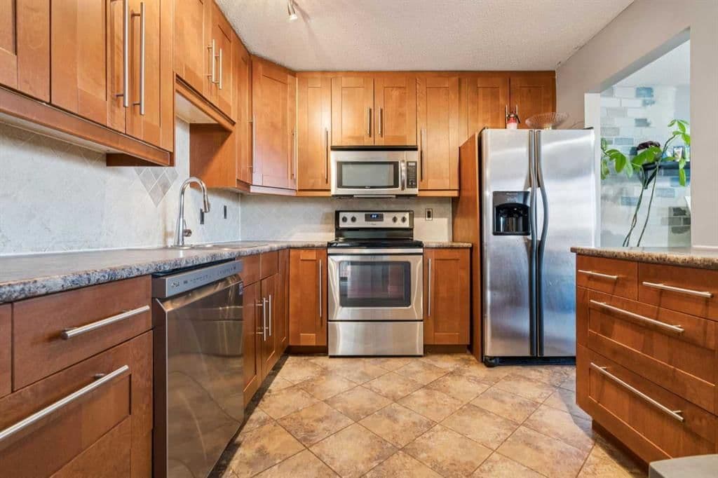 Recently sold home in Midnapore