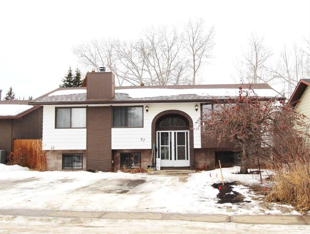 Recently sold home in Clearview Meadows