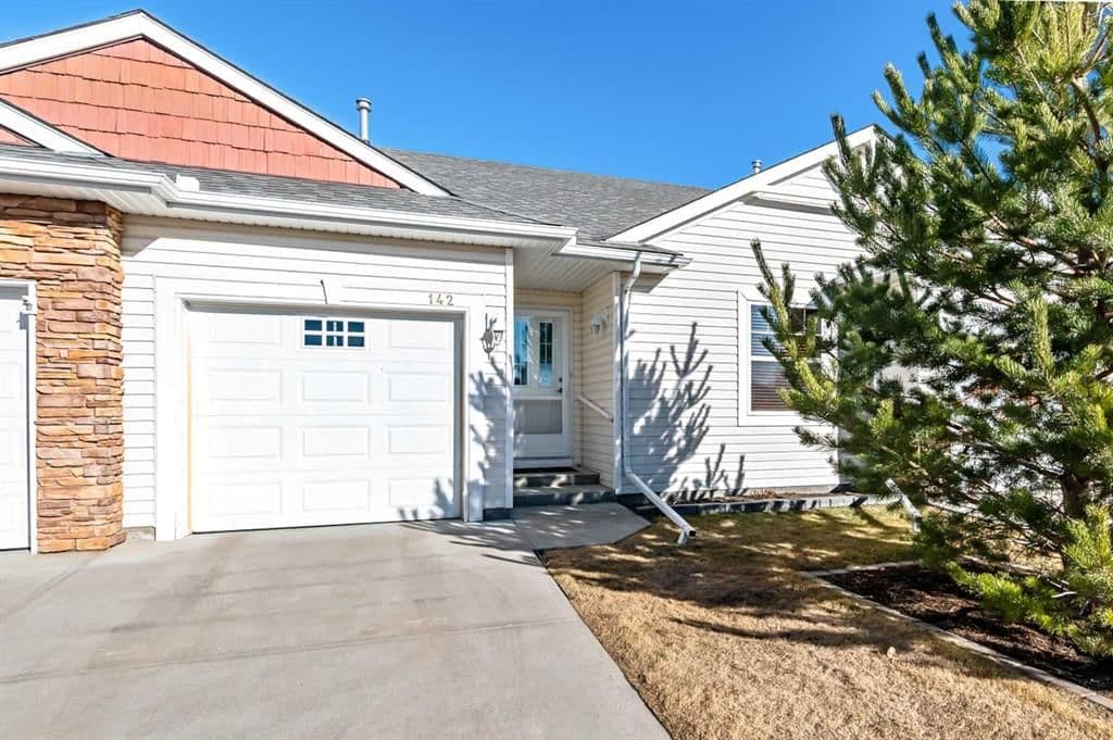 Recently sold home in NONE