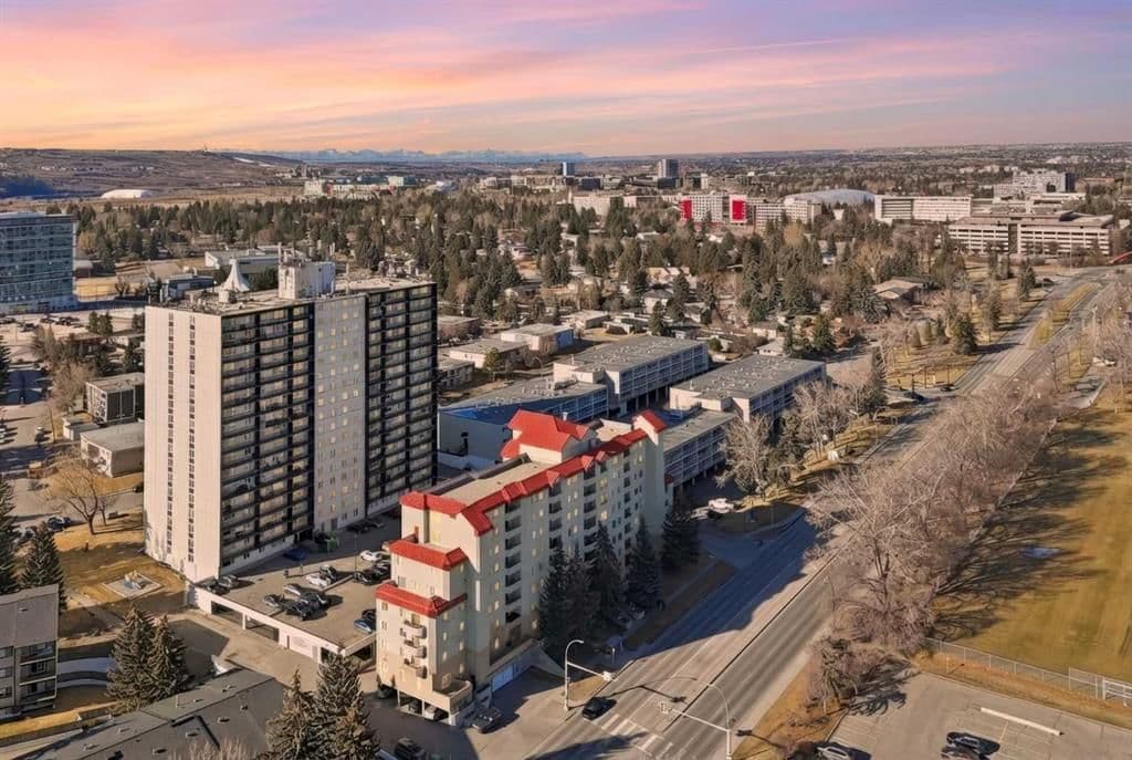 Recently sold home in University Heights