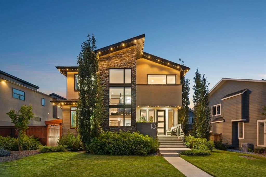 Recently sold home in Harmony