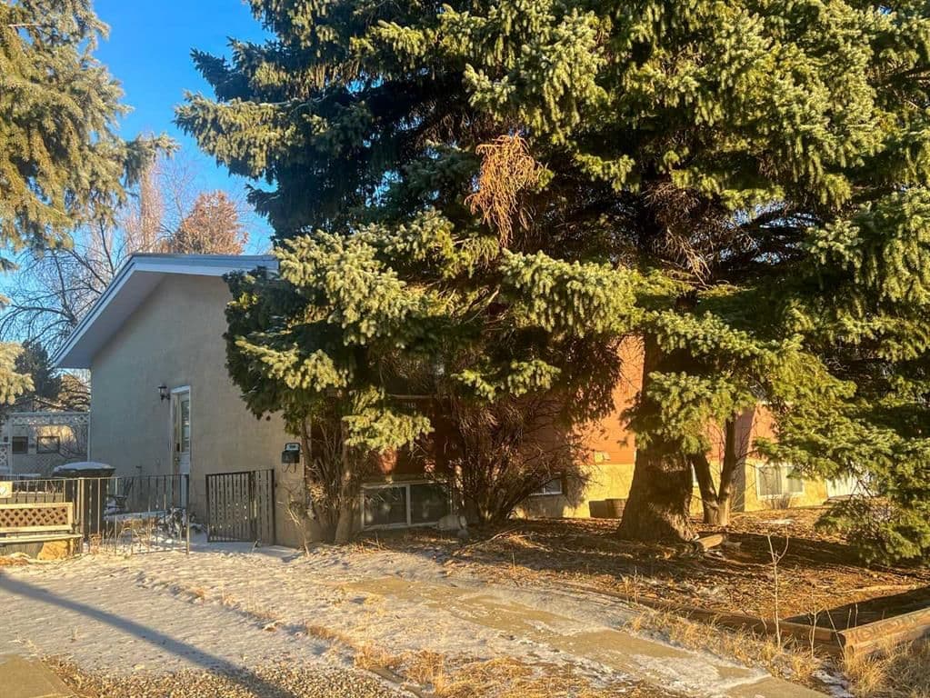 Recently sold home in Park Meadows