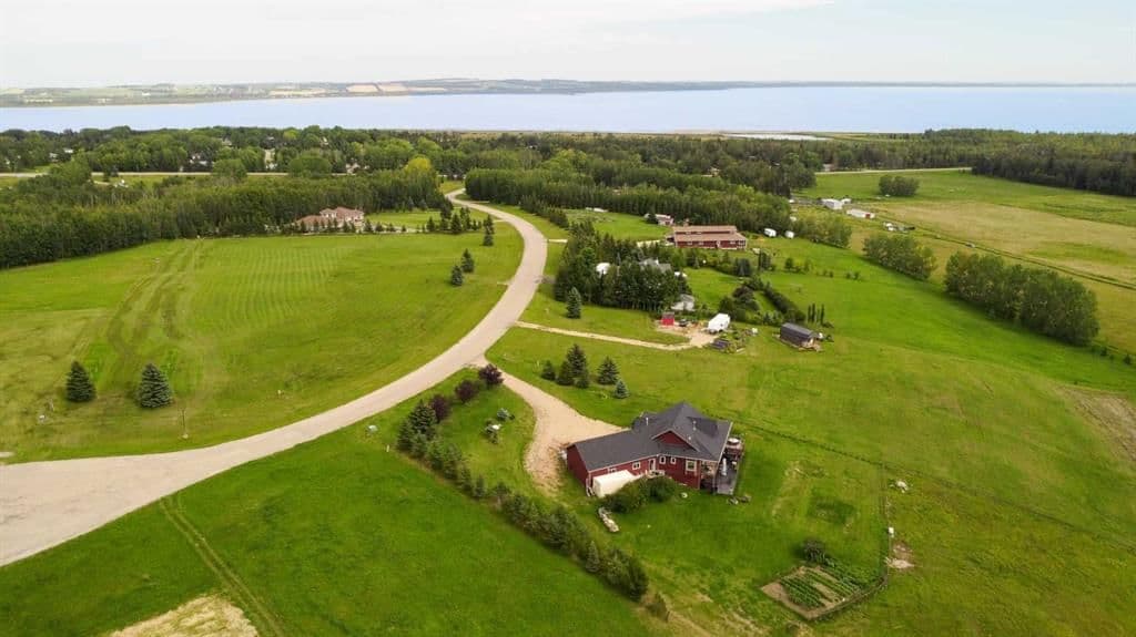 Recently sold home in Poulsen's Estates