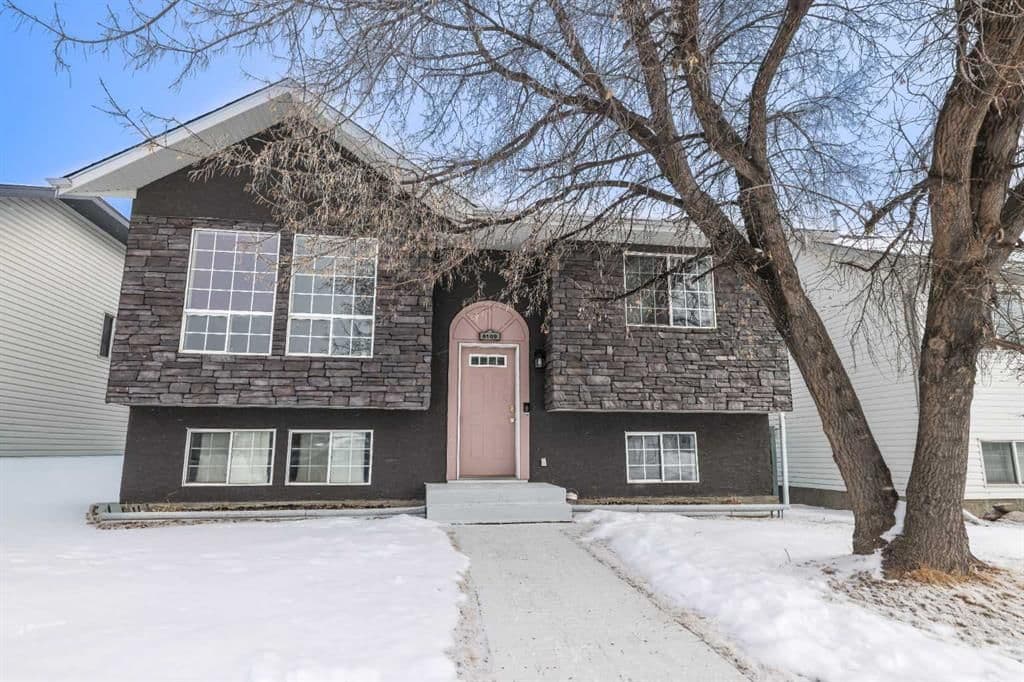 Recently sold home in Rocky Mtn House