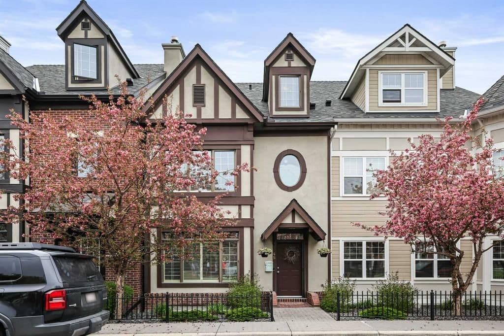 Recently sold home in Garrison Woods