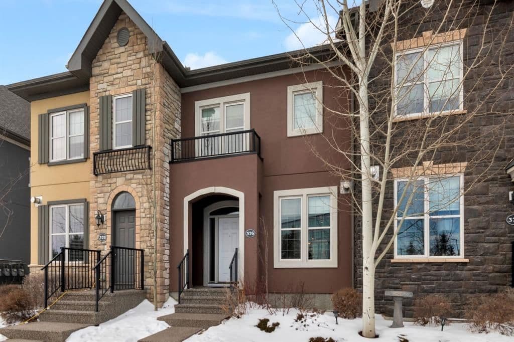 Recently sold home in Douglasdale/Glen