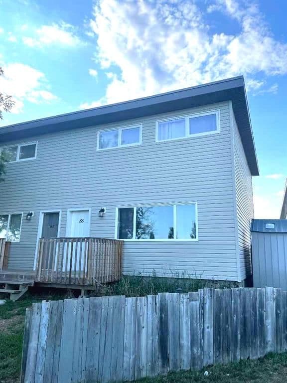 Recently sold home in Wainwright