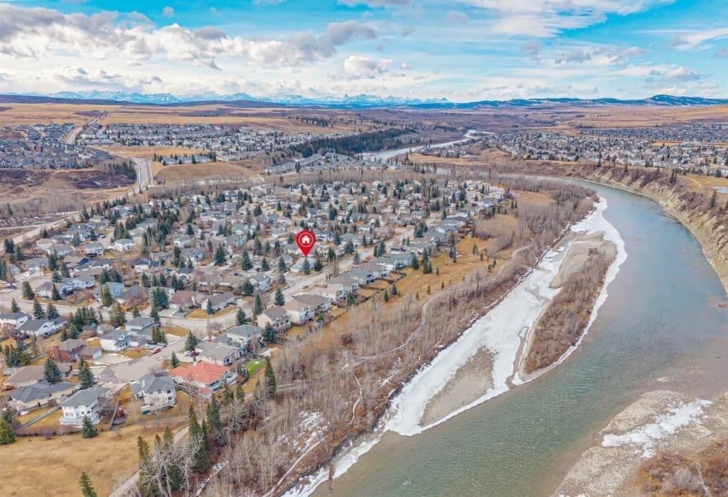 Recently sold home in Bow Meadows