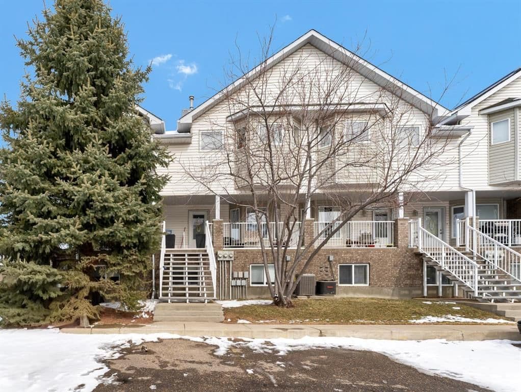 Recently sold home in River Flats