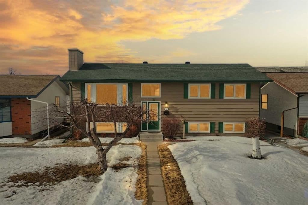 Recently sold home in Glendale