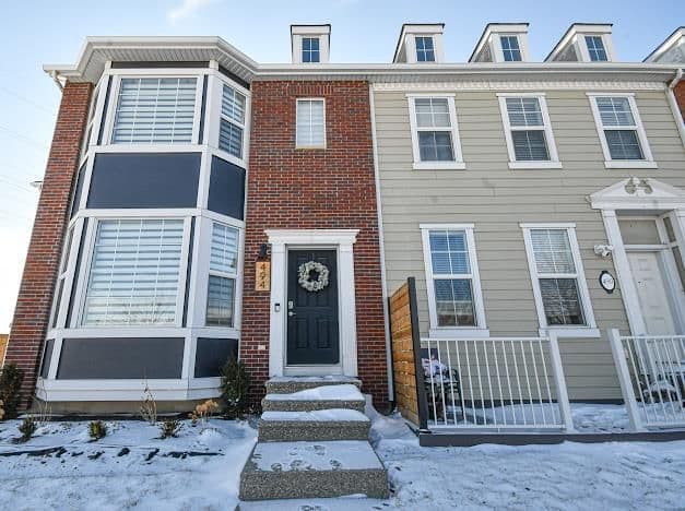 Recently sold home in Rainbow Falls