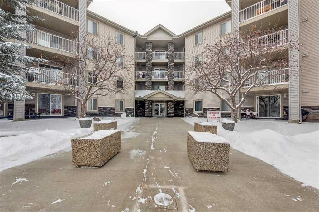 Recently sold home in Lonsdale