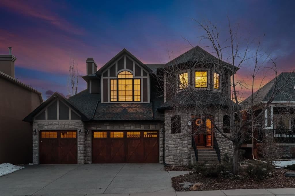 Recently sold home in West Springs