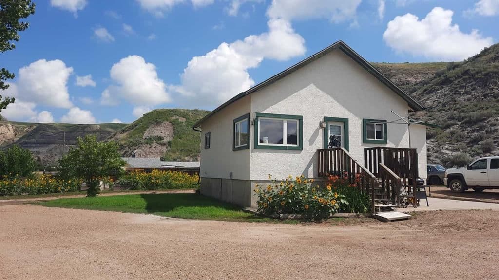 Recently sold home in North Drumheller