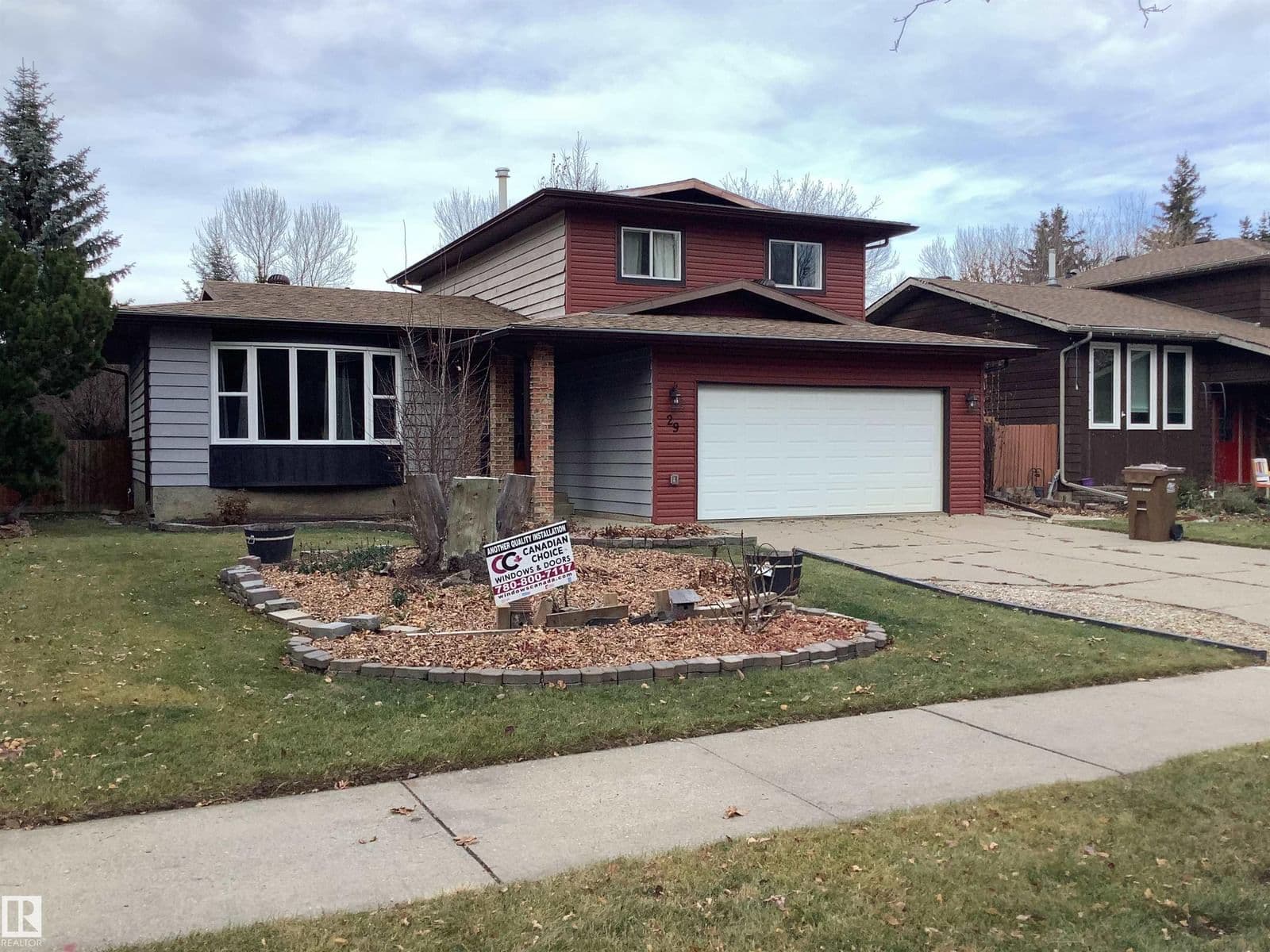 Recently sold home in Woodlands (St. Albert)