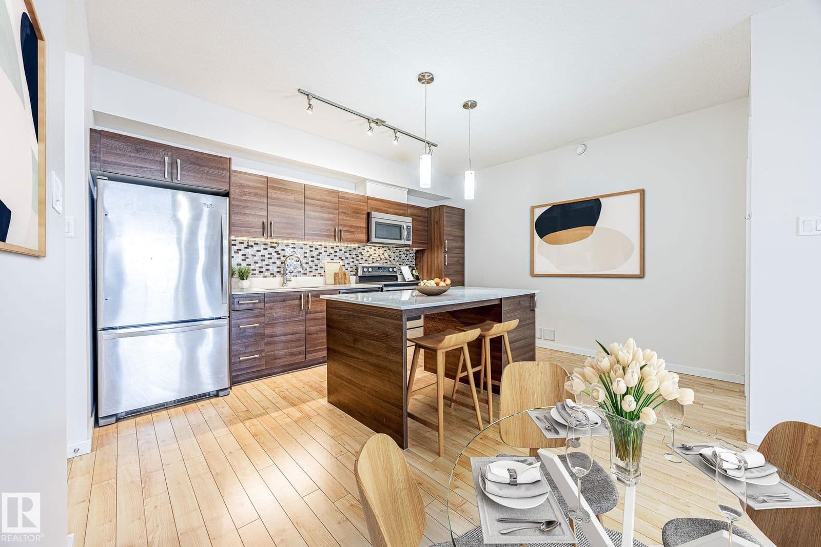 Recently sold home in Eaux Claires