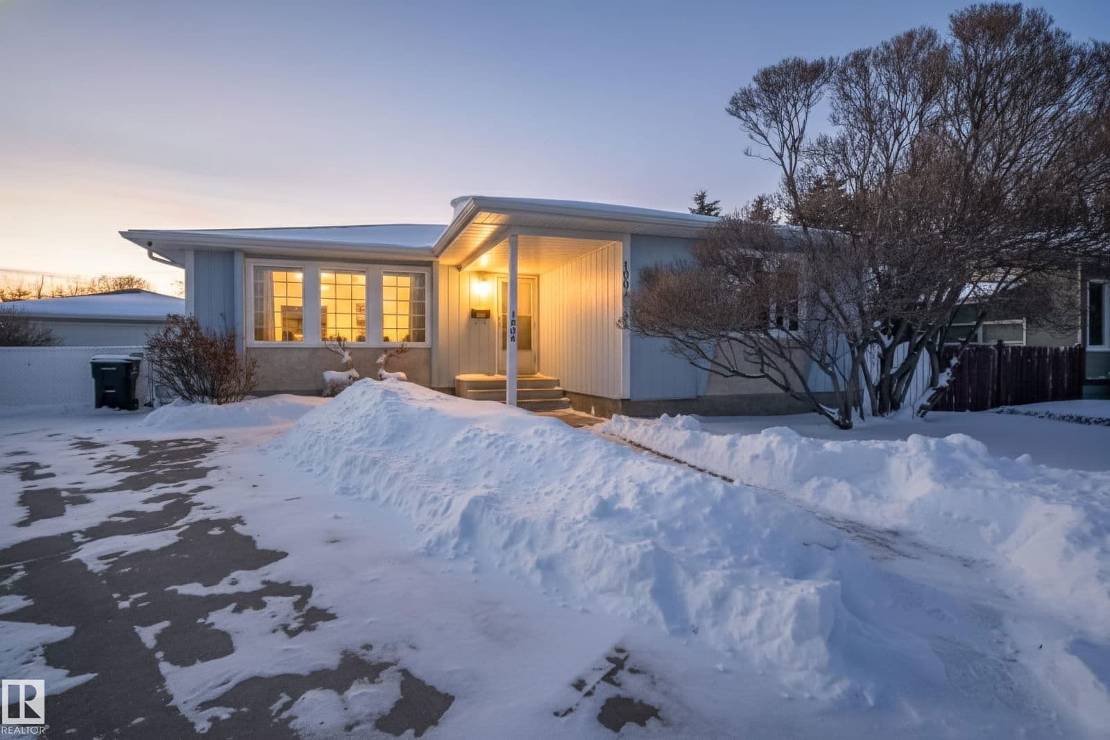 Recently sold home in Sakaw