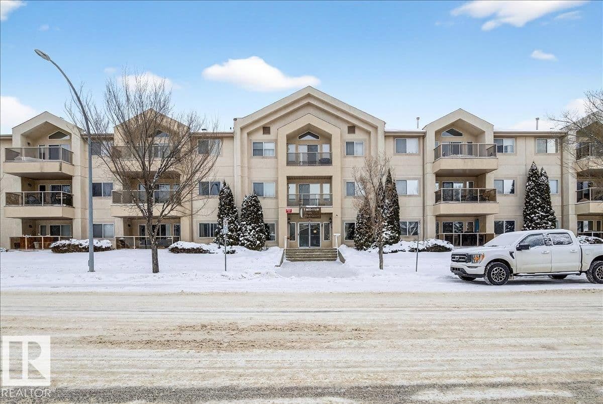 Recently sold home in Callingwood South