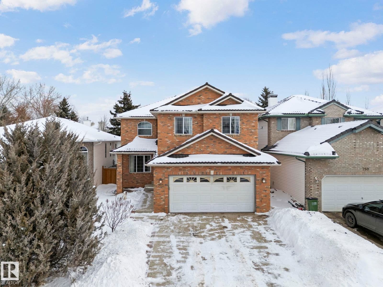 Recently sold home in Oleskiw