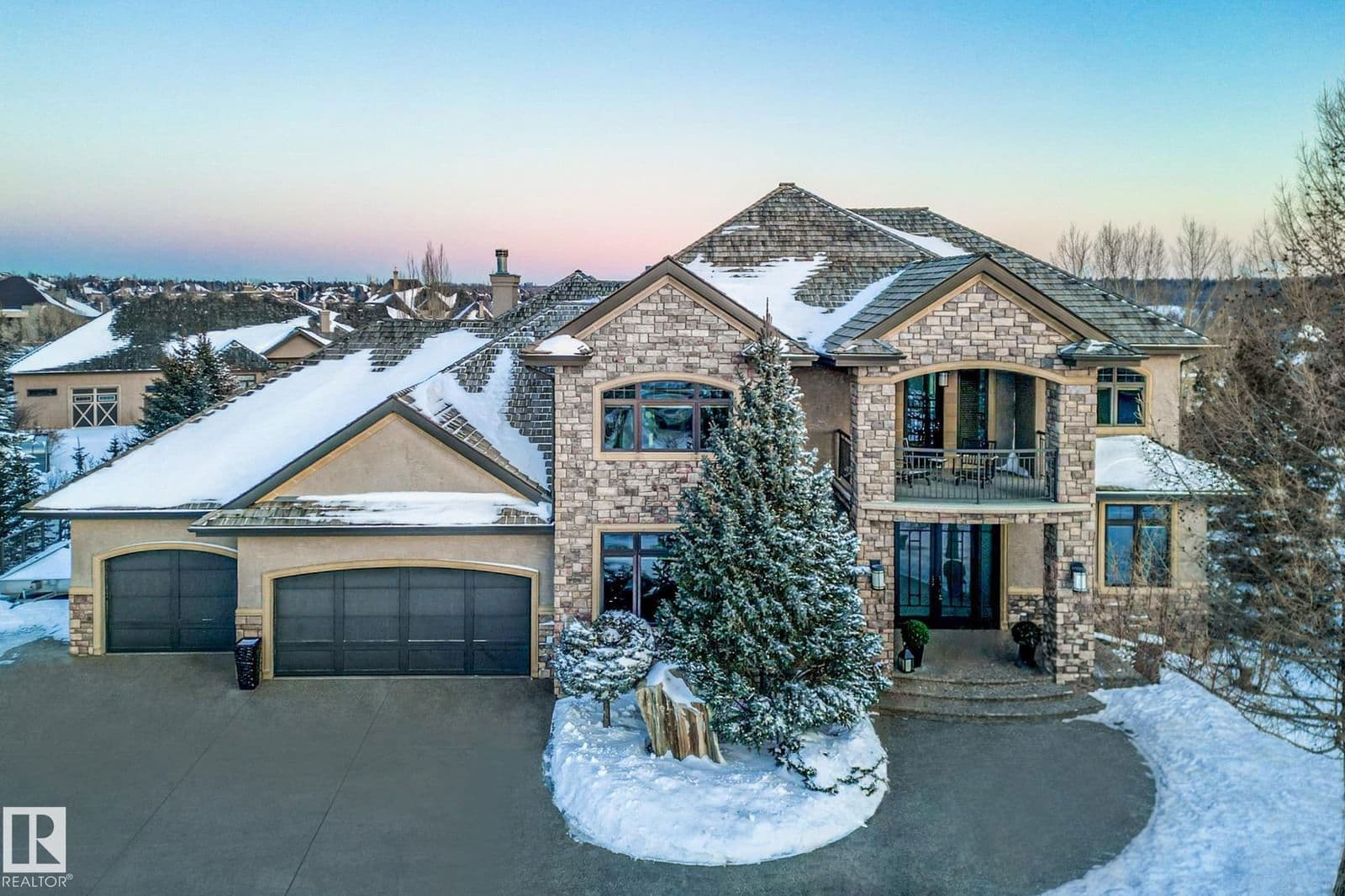 Recently sold home in Pinnacle Ridge Estates