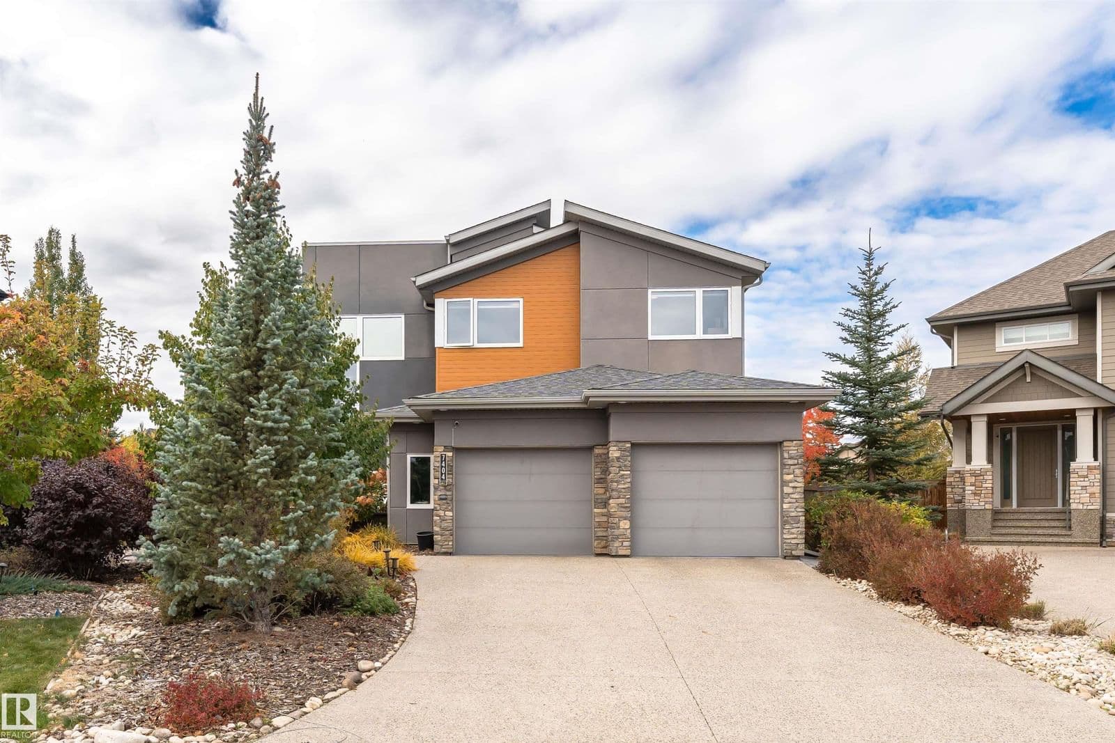 Recently sold home in Magrath Heights
