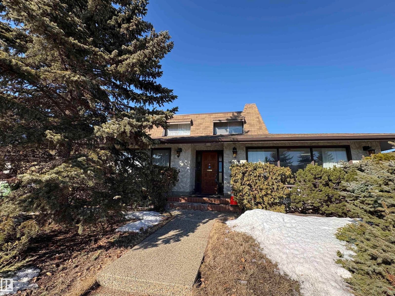 Recently sold home in Glenwood (Edmonton)