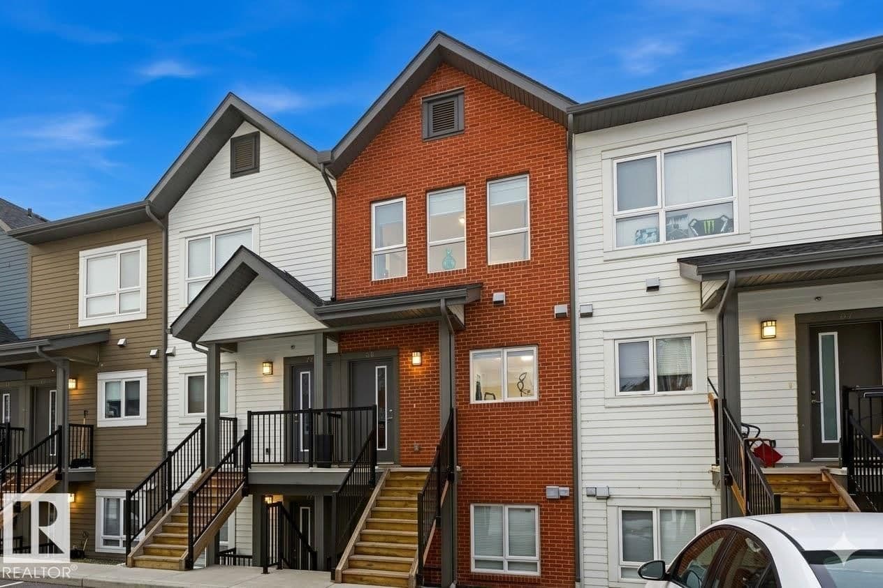 Recently sold home in Griesbach