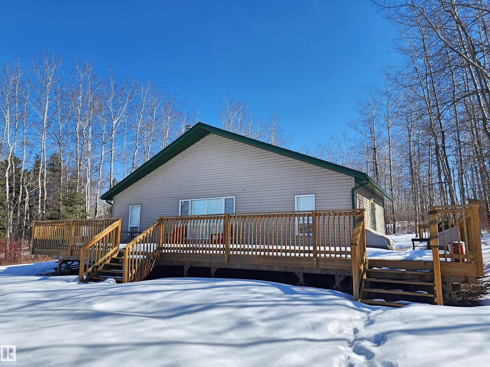 Recently sold home in Lower Mann Lake