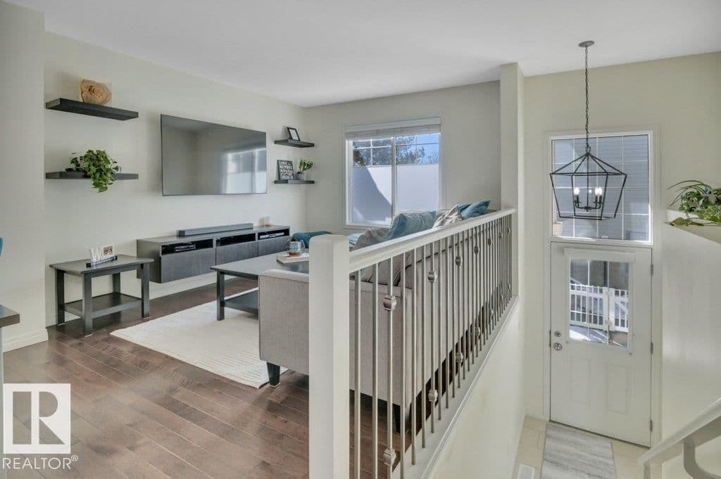 Recently sold home in South Terwillegar