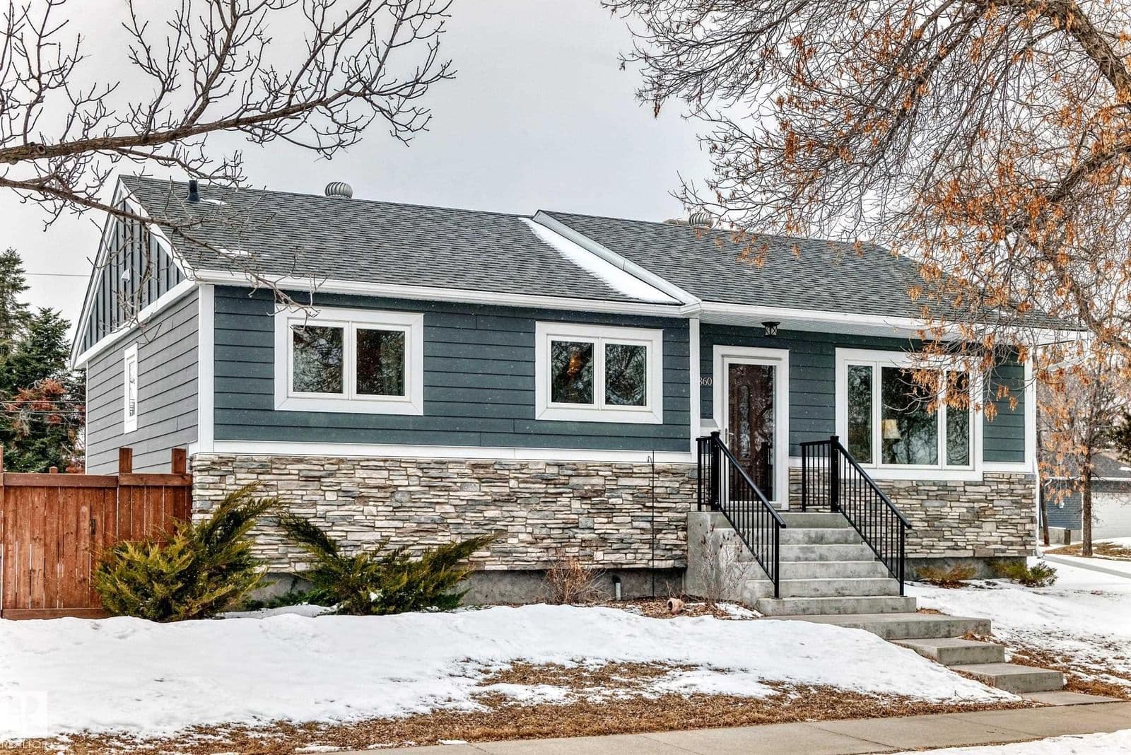 Recently sold home in McQueen