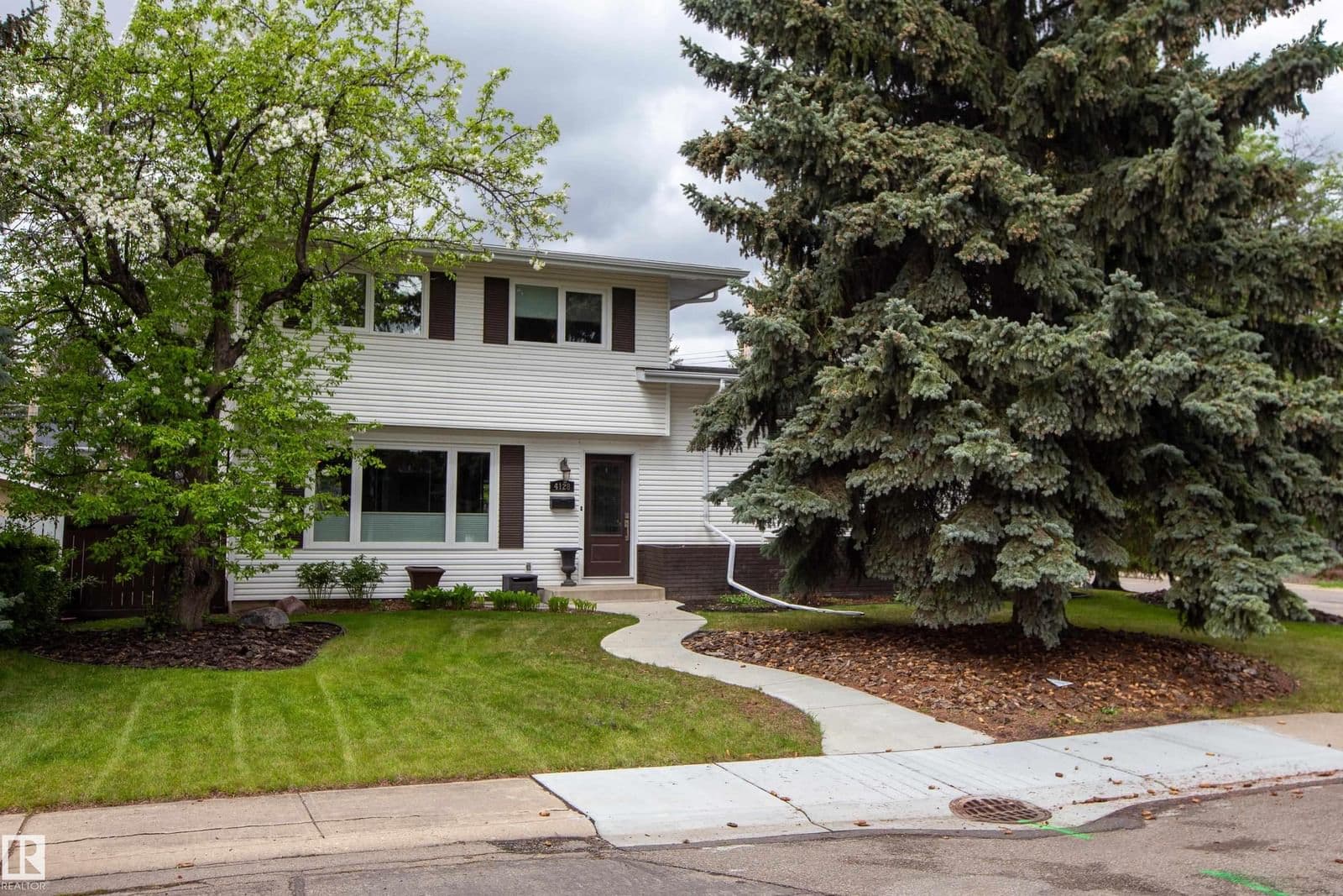 Recently sold home in Aspen Gardens