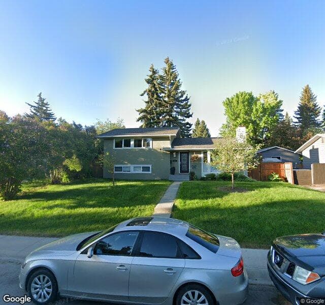Street view of 2015 Palisprior Road SW, Calgary