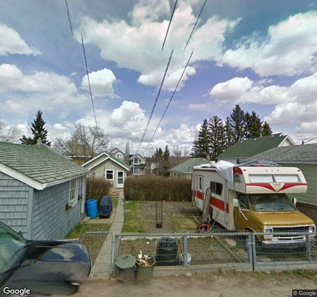 Street view of 1411 22 Avenue NW, Calgary