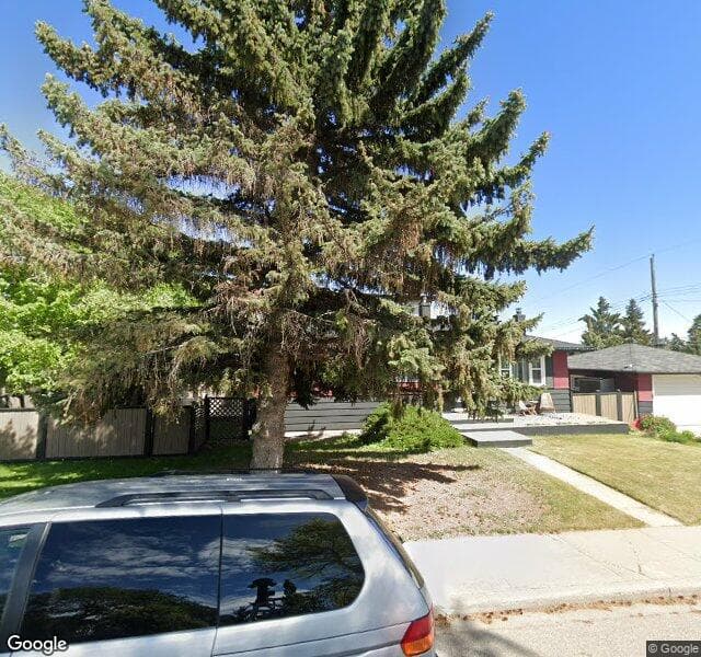 Street view of 3116 9 Street NW, Calgary