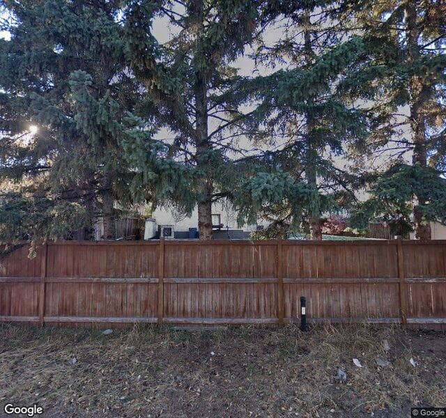 Street view of 124 Doverthorn Bay SE, Calgary