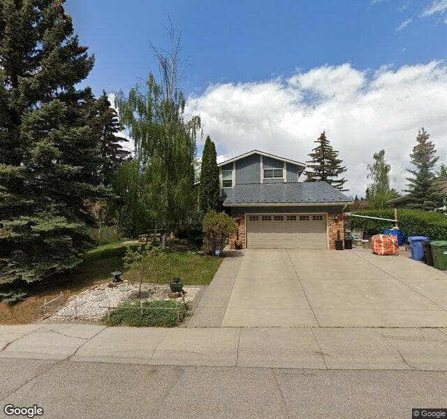 Street view of 7 Edgemont Rise NW, Calgary