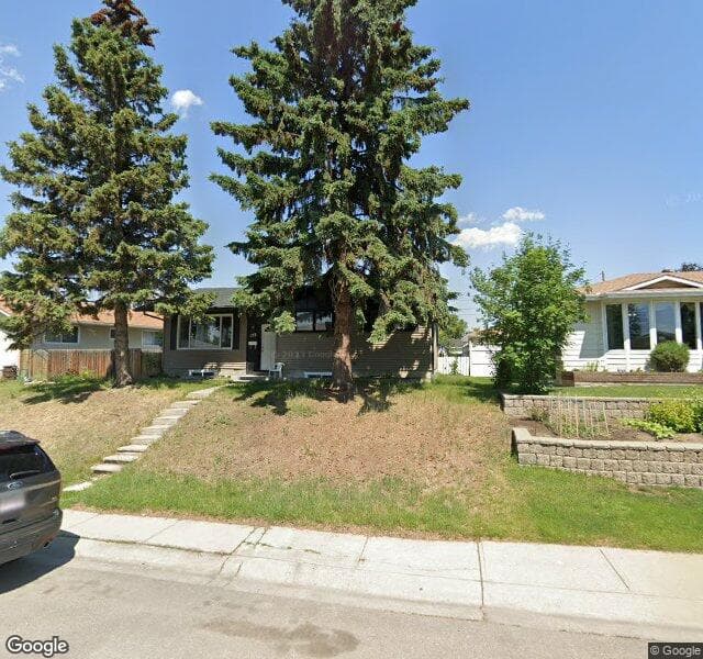 Street view of 125 Marbrooke Circle NE, Calgary