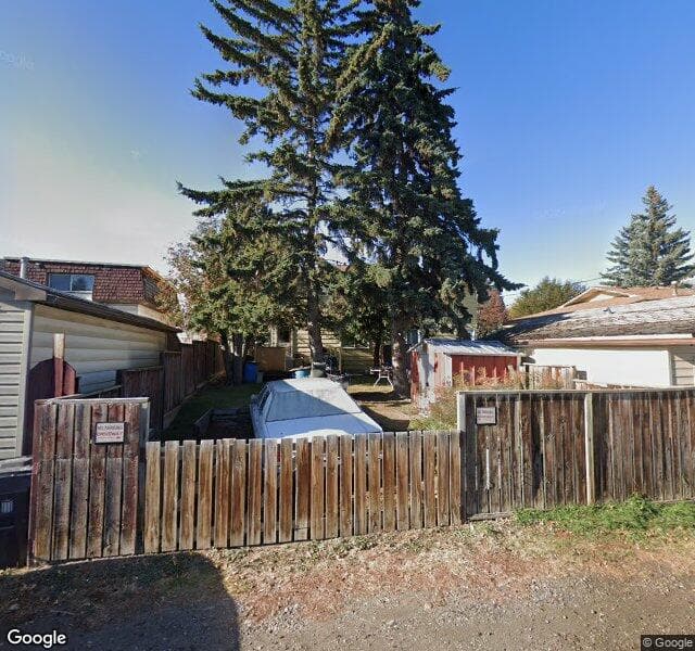 Street view of 3216 Dover Crescent SE, Calgary