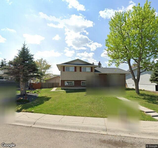 Street view of 127 Huntford Green NE, Calgary