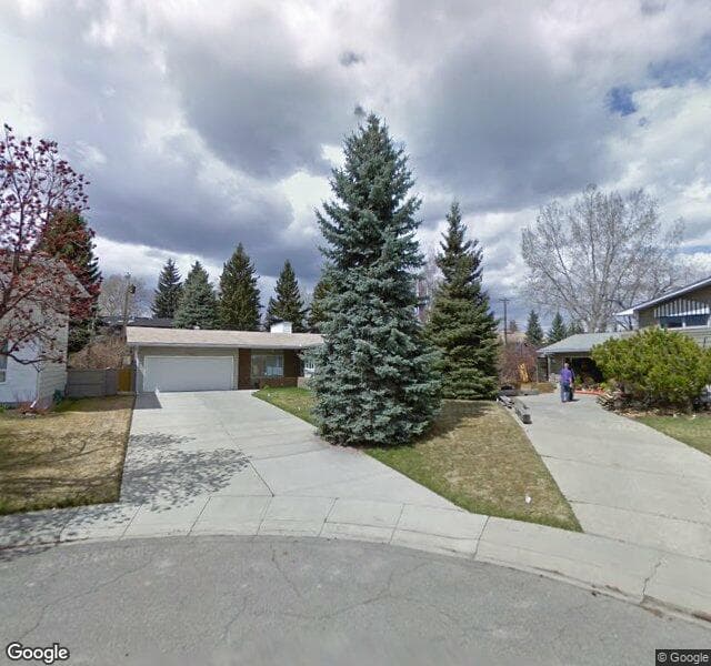 Street view of 1332 Kelowna Crescent SW, Calgary