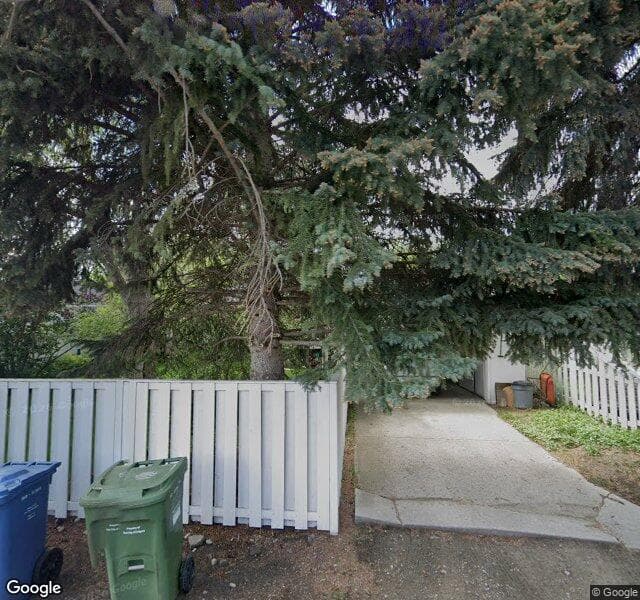 Street view of 14 Gladeview Crescent SW, Calgary