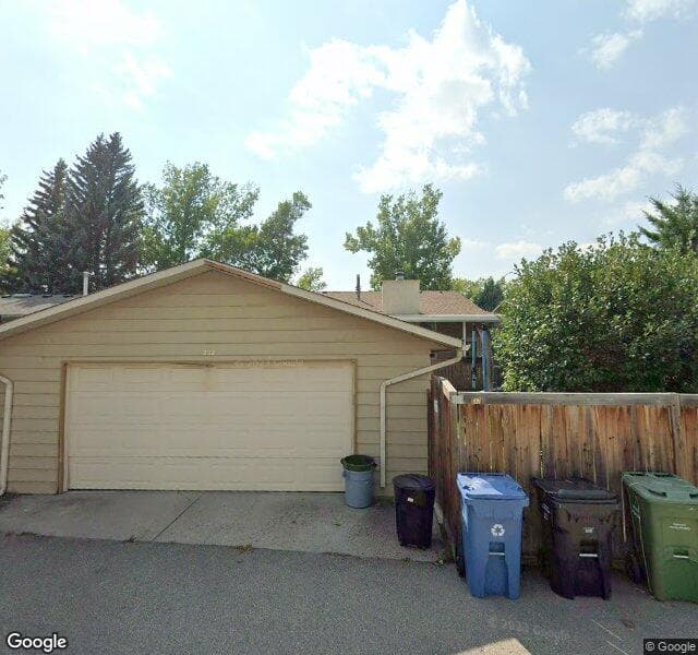 Street view of 232 Midlake Boulevard SE, Calgary