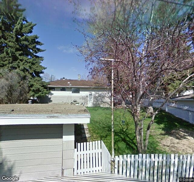 Street view of 22 Northmount Crescent NW, Calgary
