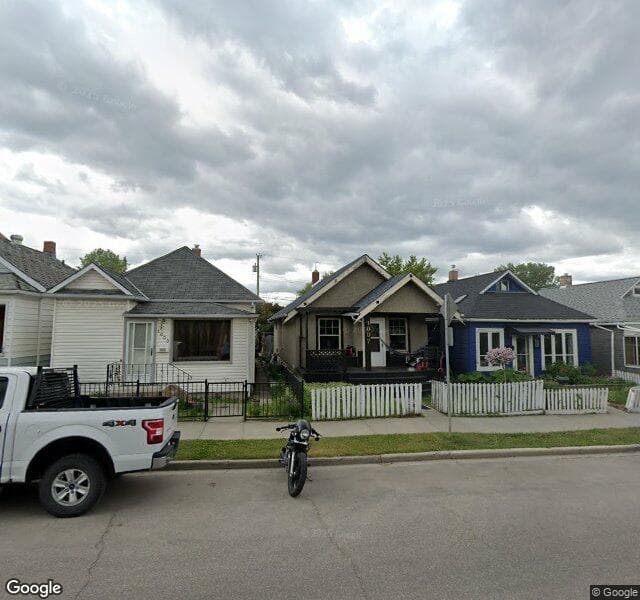 Street view of 1007 19 Avenue SE, Calgary