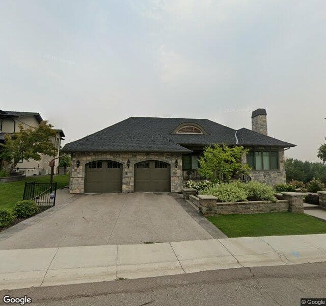 Street view of 1031 Varsity Estates Place NW, Calgary