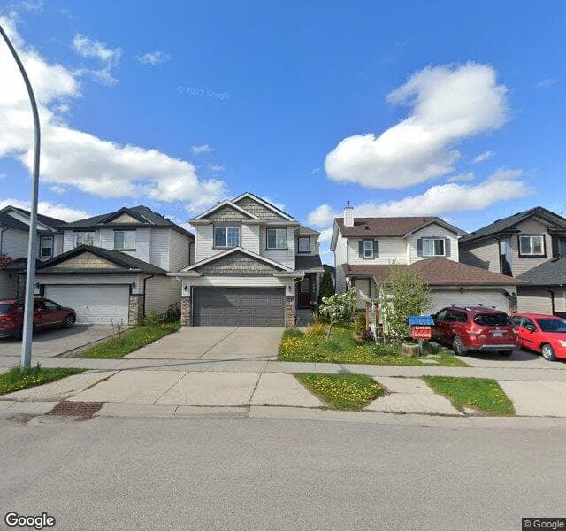 Street view of 1004 Everridge Drive SW, Calgary